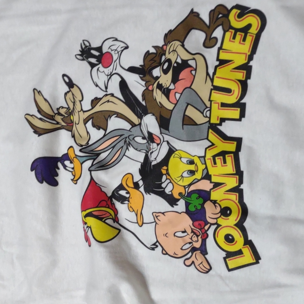 8 T-shirt bundle NWT - Picture 5 of 8